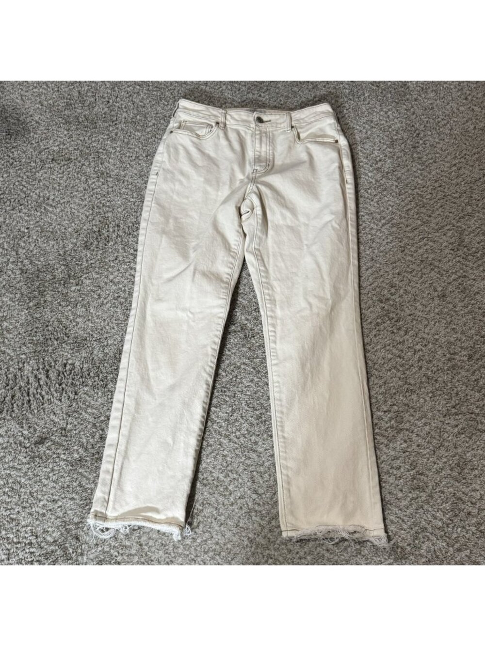 PacSun Jeans Women's Size 27 Cream Stretch Mom High Rise Distressed Hem